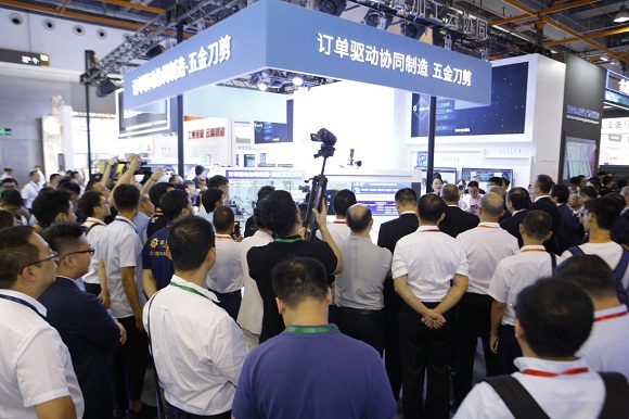 中国联通重磅亮相2019中国工业互联网大会 企业动态 第4张